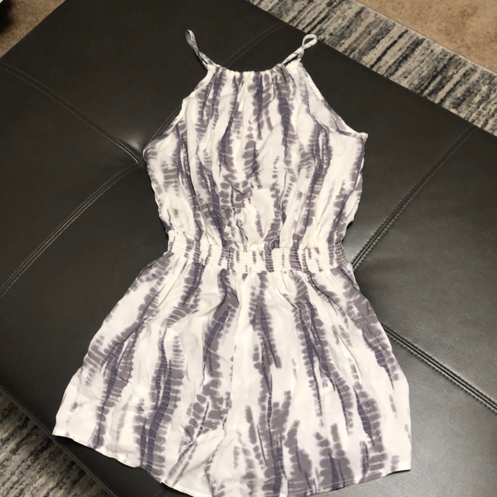 NEW white/gray romper shorts